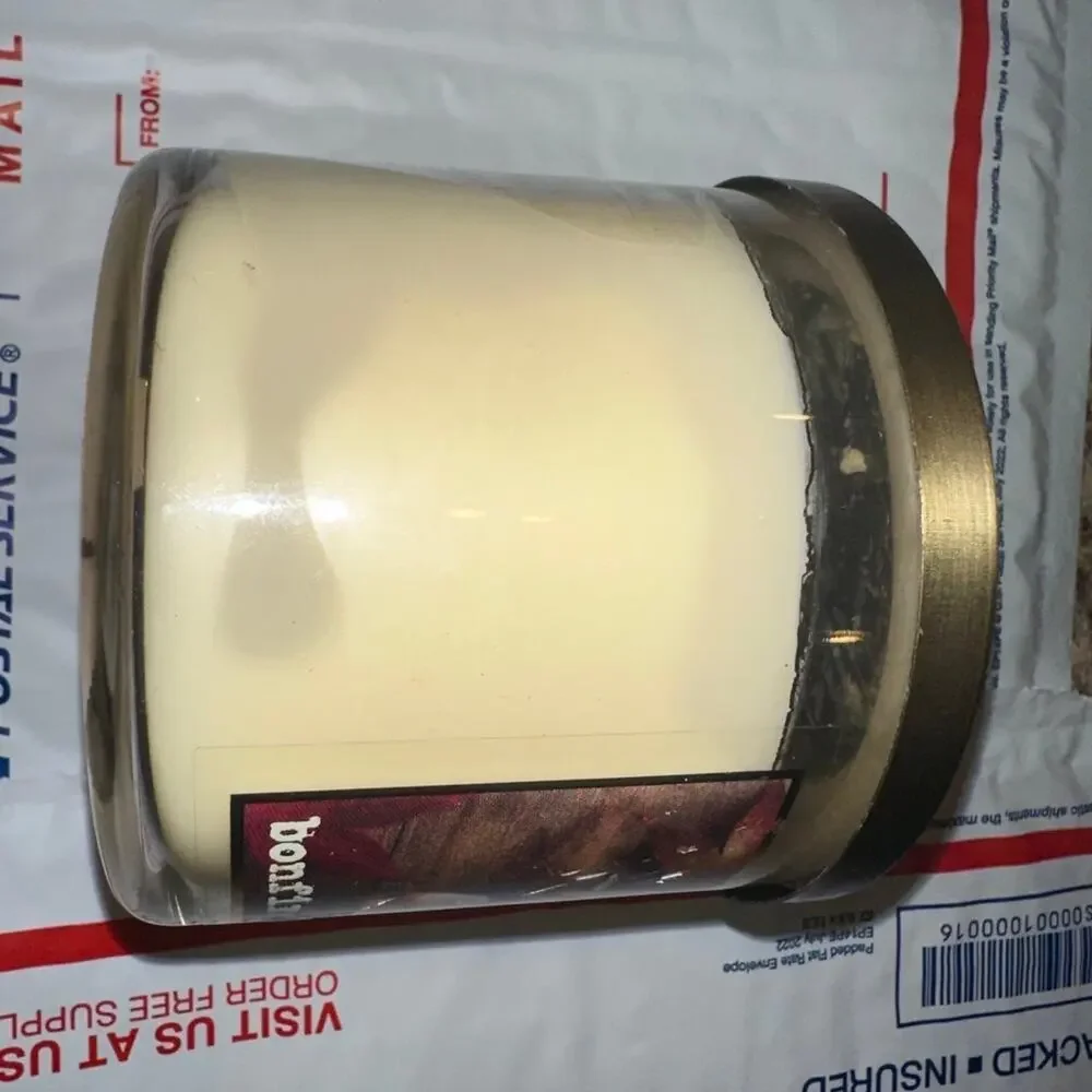 Bath and Body Works Bonfire Smores‎ 3 Wick Scented Candle Graham Cracker Honey